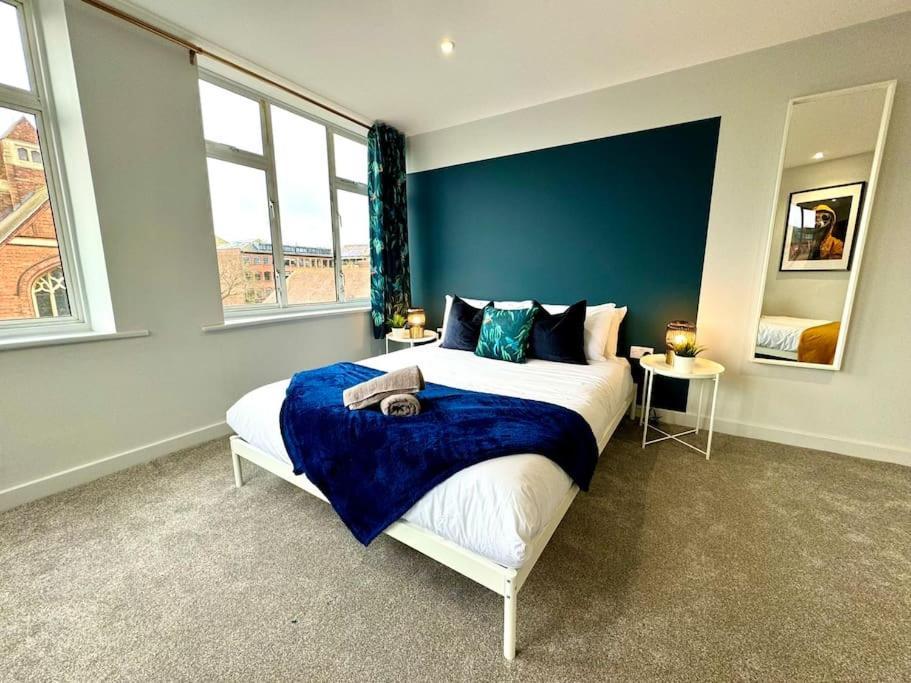 Bournemouth Getaway: 3Br Apartment Near Beach Exterior foto